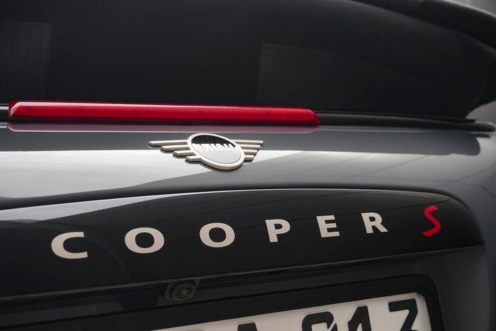 2025 MINI Cooper S Favoured