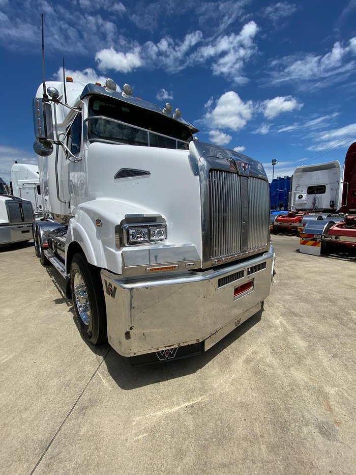 2018 Western Star 5800 Series 5864SS