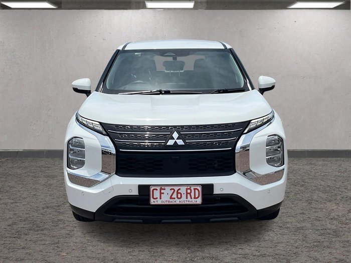2023 Mitsubishi Outlander ES