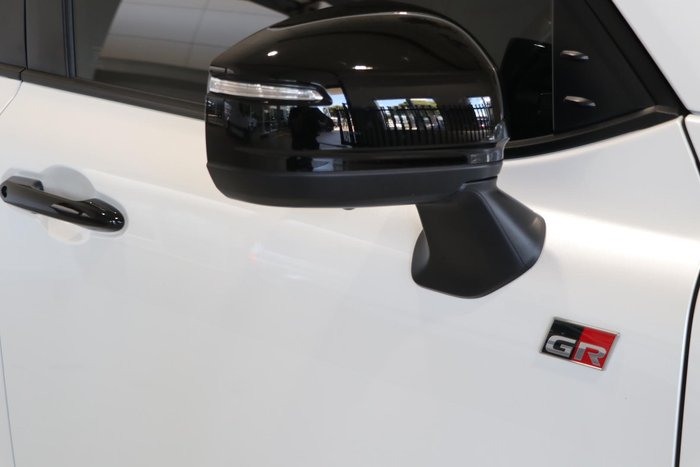 2025 Toyota Landcruiser GR Sport