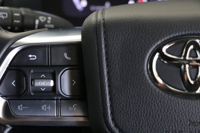 2025 Toyota Landcruiser GR Sport