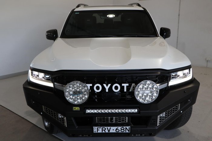 2025 Toyota Landcruiser GR Sport