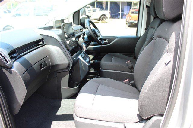 2025 Hyundai STARIA LOAD