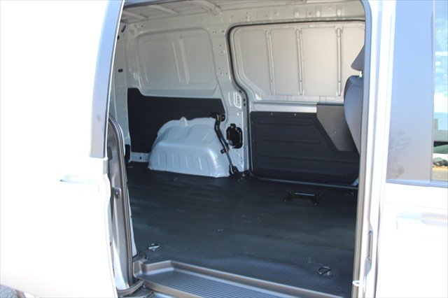 2025 Hyundai STARIA LOAD