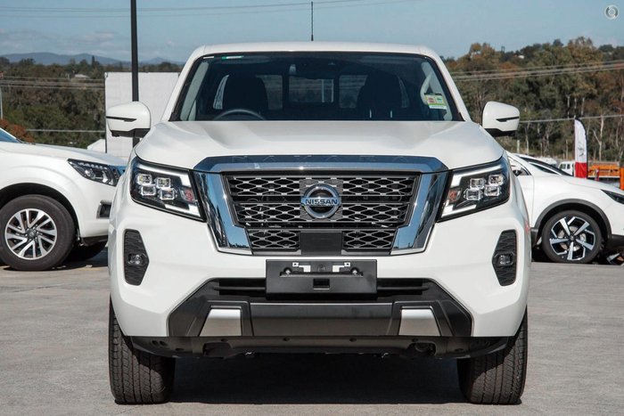 2025 Nissan Navara ST-X