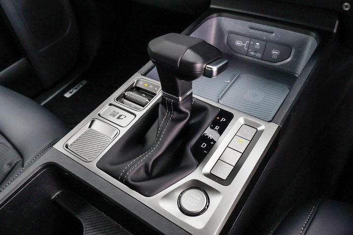 2025 Kia Tasman SX+