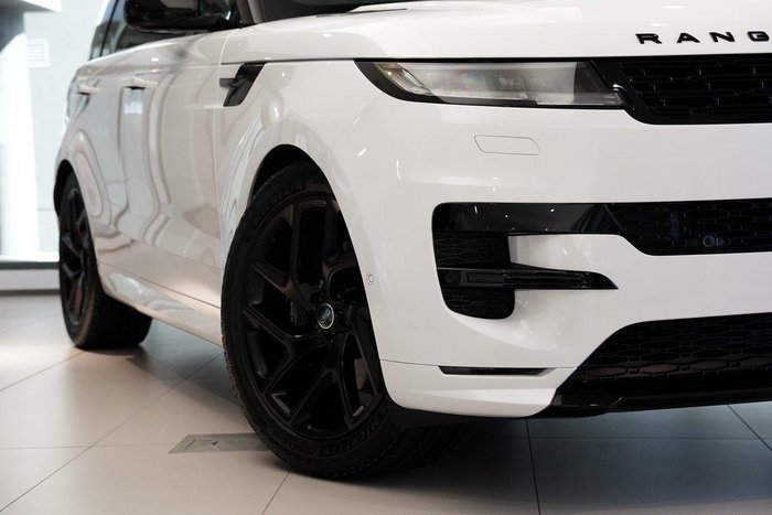 2025 Land Rover Range Rover Sport D250 Dynamic SE