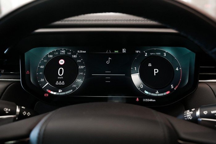 2025 Land Rover Range Rover Sport D250 Dynamic SE