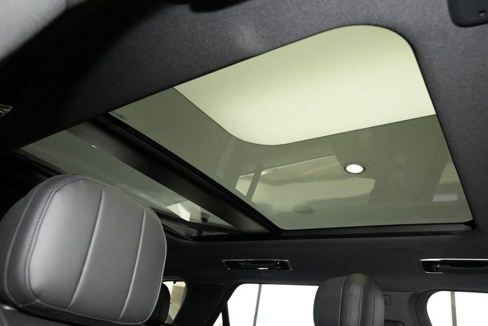 2025 Land Rover Range Rover Sport D250 Dynamic SE