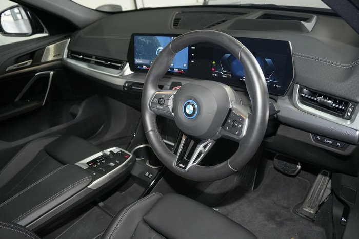 2024 BMW iX2 eDrive20 M Sport