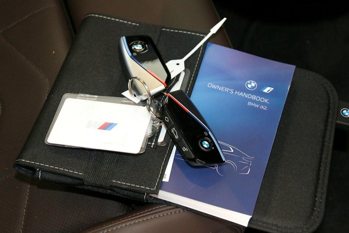 2024 BMW iX2 eDrive20 M Sport