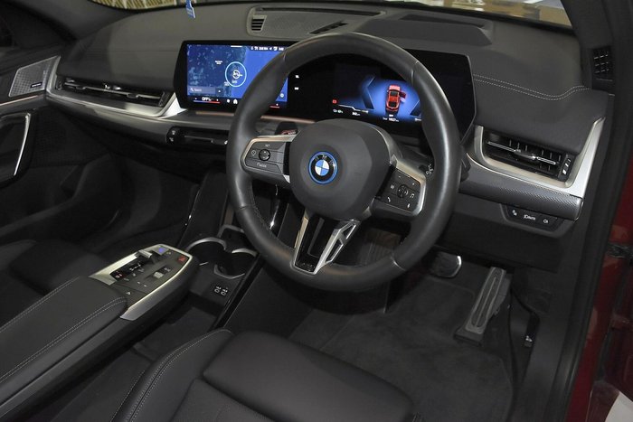 2024 BMW iX2 eDrive20 M Sport