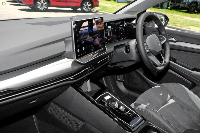 2025 Volkswagen Golf 110TSI Style