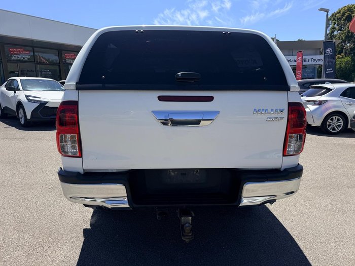 2016 Toyota Hilux SR5