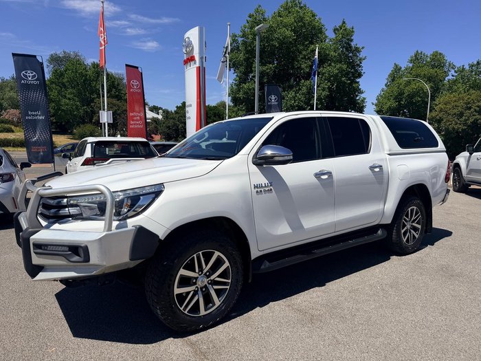 2016 Toyota Hilux SR5