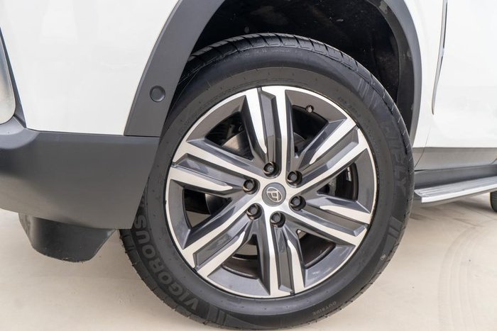 2021 LDV D90 Executive