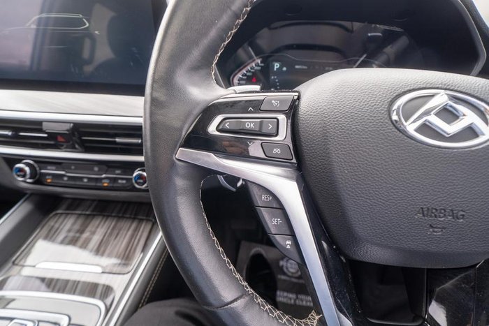 2021 LDV D90 Executive