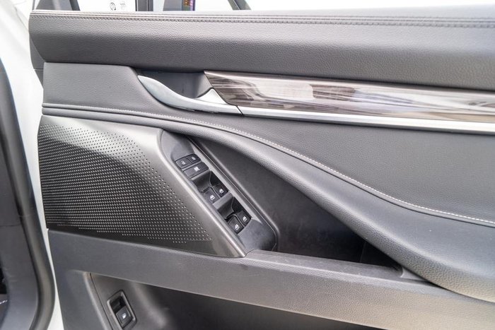 2021 LDV D90 Executive