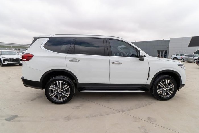 2021 LDV D90 Executive