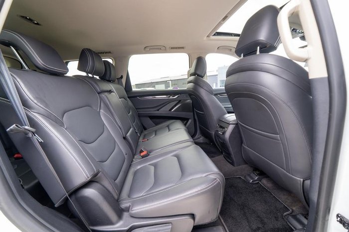 2021 LDV D90 Executive