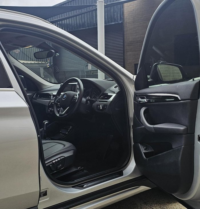 2016 BMW X1 sDrive18d F48 Glacier Silver