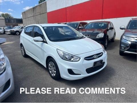 2015 Hyundai Accent Active