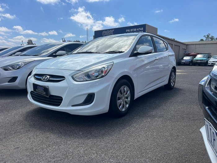 2015 Hyundai Accent Active