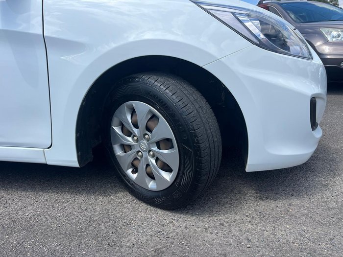 2015 Hyundai Accent Active