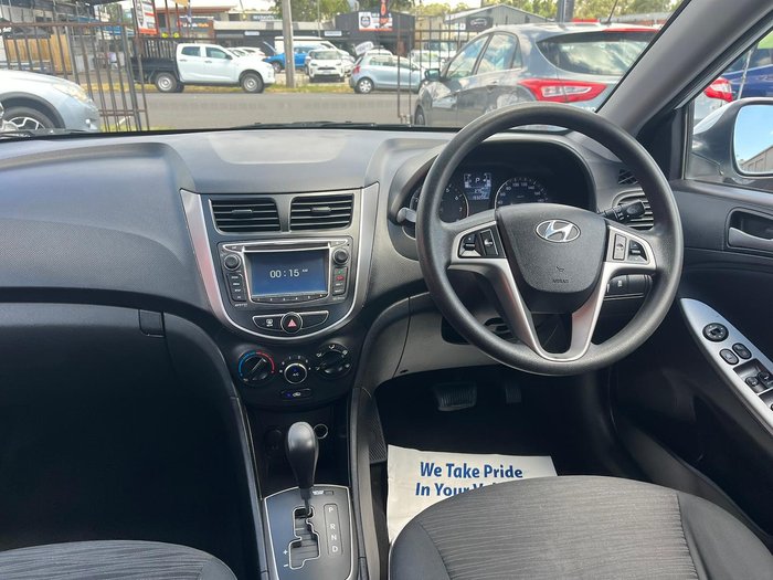 2015 Hyundai Accent Active