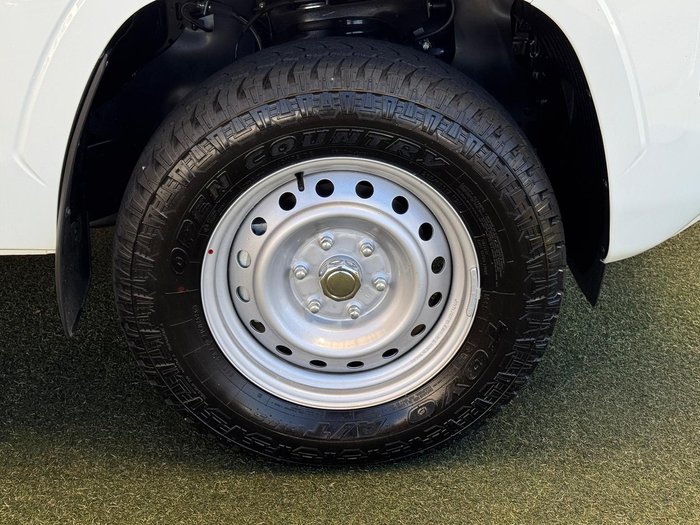 2025 Mitsubishi Triton GLX