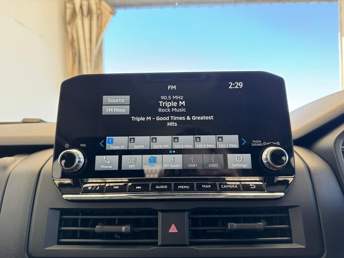 2025 Mitsubishi Triton GLX