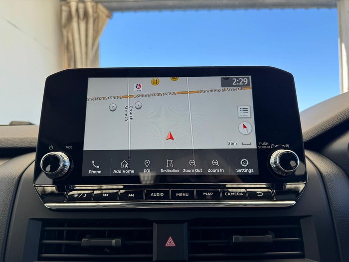 2025 Mitsubishi Triton GLX