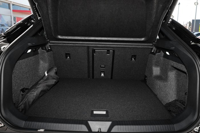 2025 Volkswagen ID.5 Pro