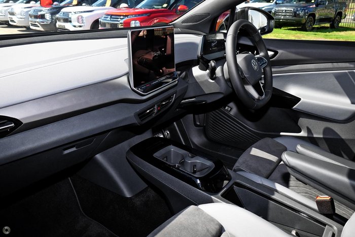 2025 Volkswagen ID.5 Pro