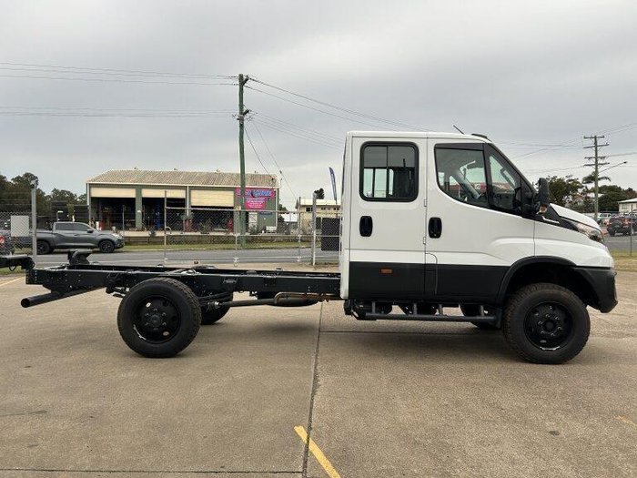 2023 Iveco Daily 70-180