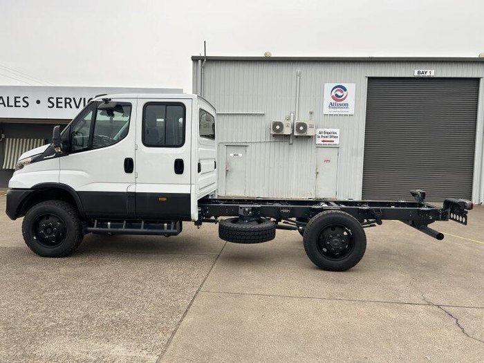2023 Iveco Daily 70-180
