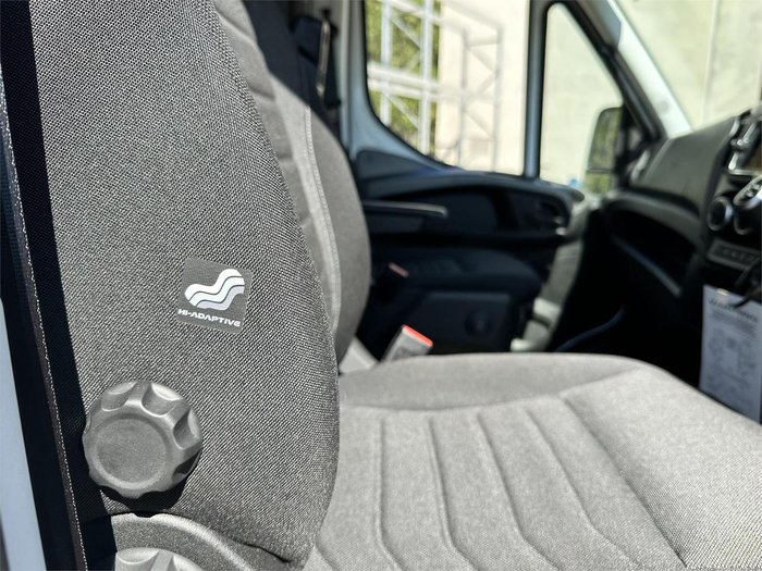 2023 Iveco Daily 70-180