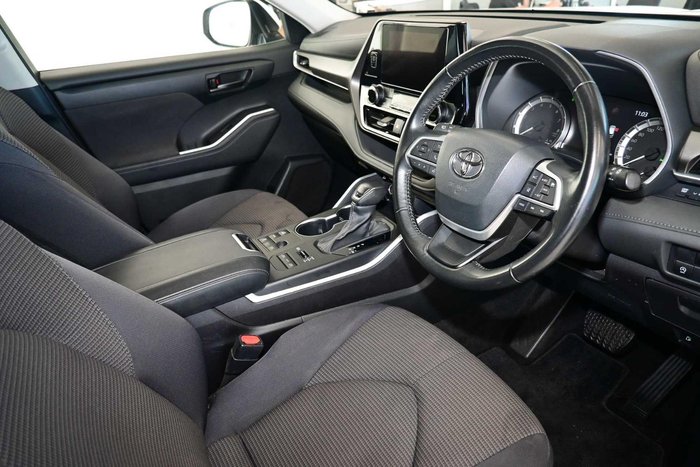 2024 Toyota Kluger GX