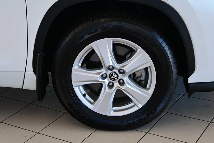 2024 Toyota Kluger GX