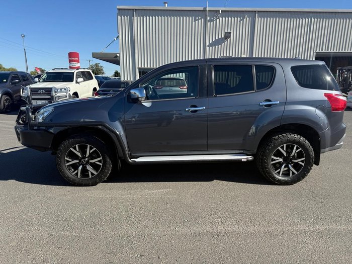 2021 Isuzu MU-X LS-U