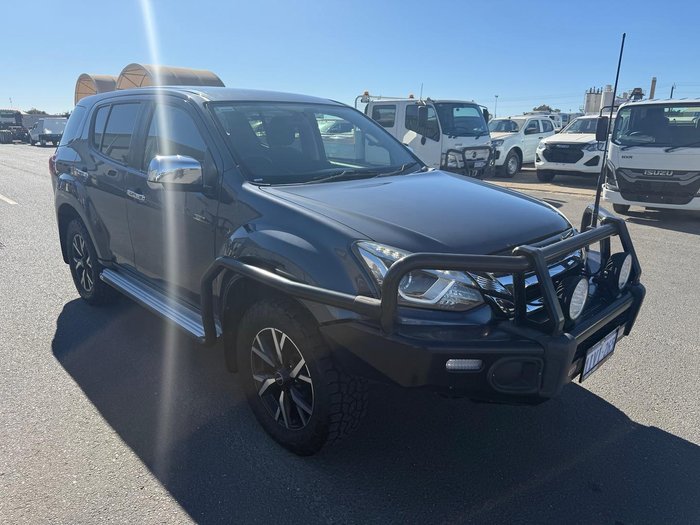 2021 Isuzu MU-X LS-U