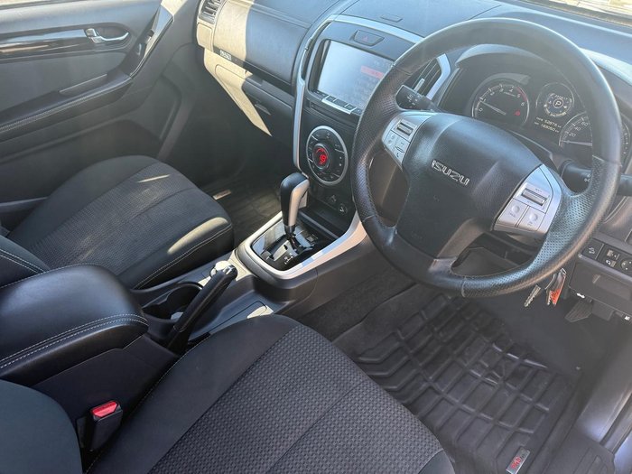 2021 Isuzu MU-X LS-U