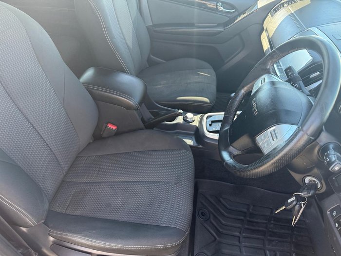 2021 Isuzu MU-X LS-U