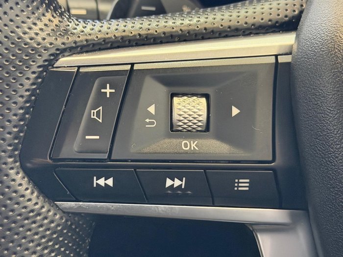 2024 Mitsubishi Outlander LS