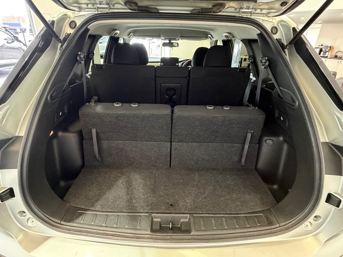 2024 Mitsubishi Outlander LS