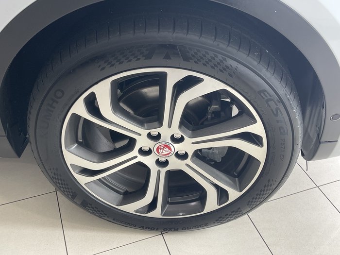 2020 Jaguar E-PACE D180 R-Dynamic SE