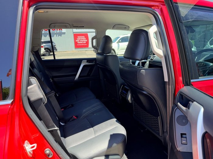 2023 Toyota Landcruiser Prado VX