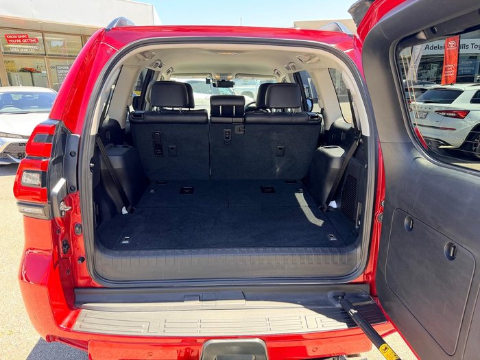 2023 Toyota Landcruiser Prado VX