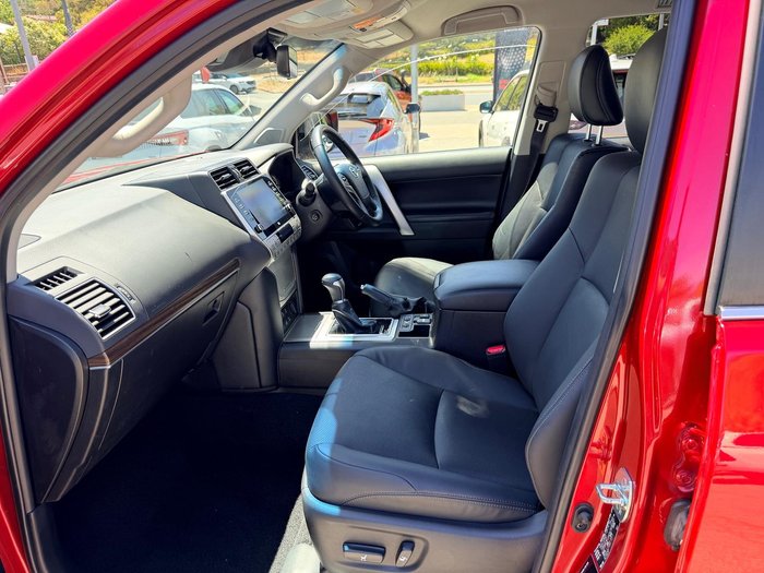 2023 Toyota Landcruiser Prado VX