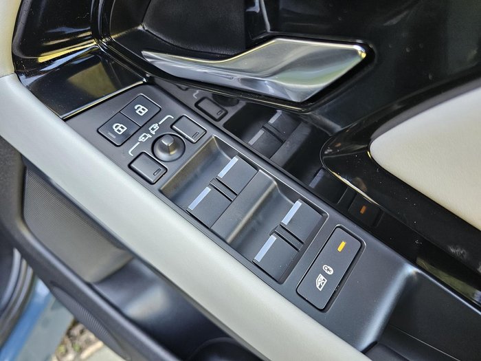 2023 Land Rover Range Rover Evoque P300e Autobiography L551 MY24 4X4 Constant Tribeca Blue